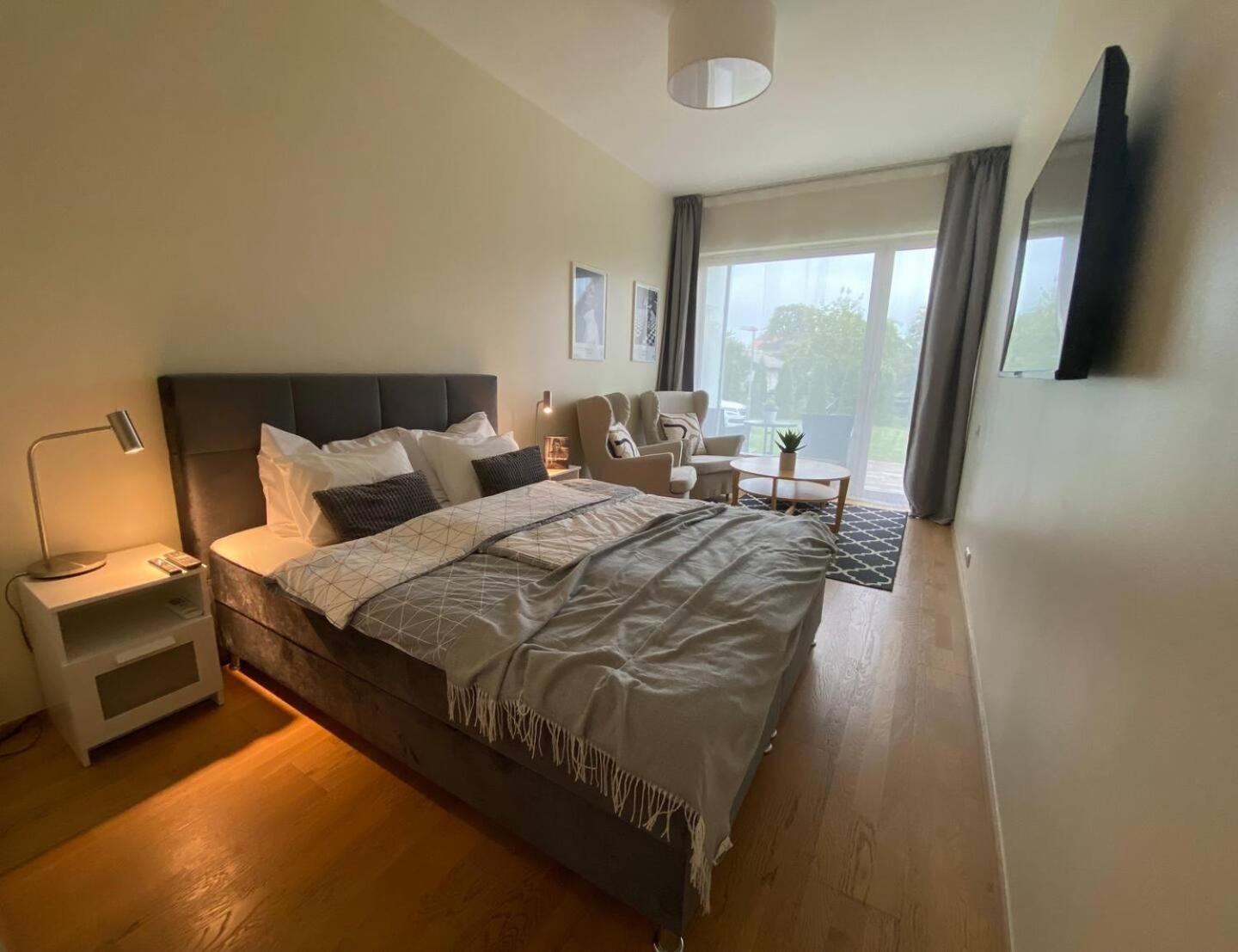 Lovely Aisa Apartment | 2 Terraces Parnu Exterior photo